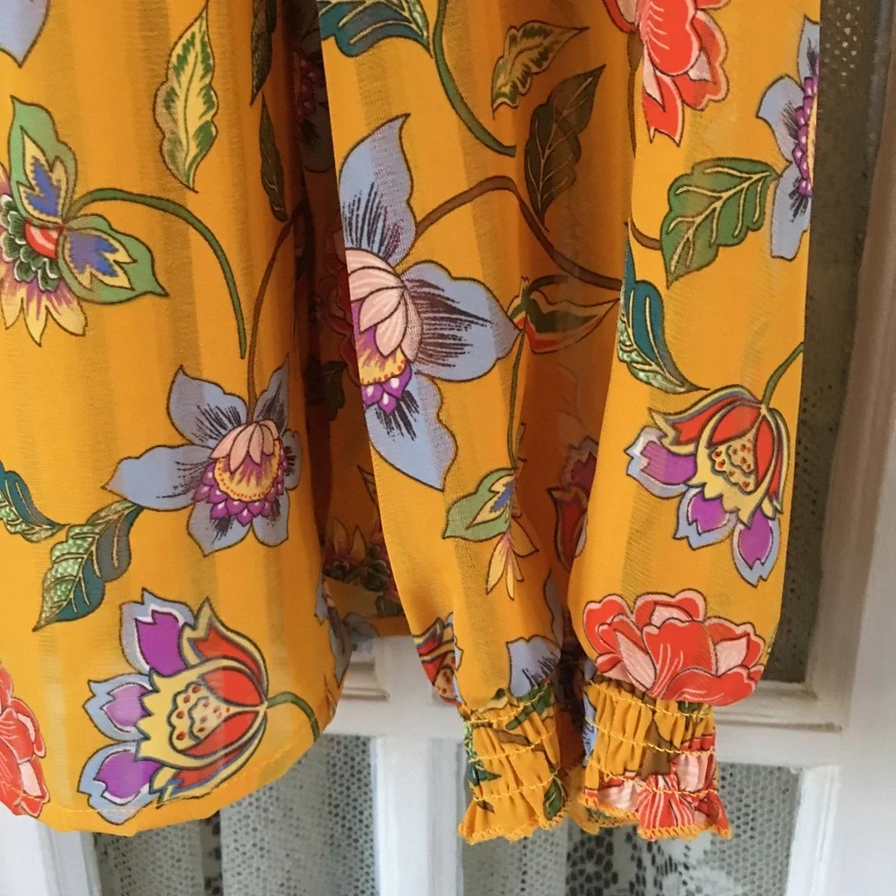 Host Pick! NANETTE LEPORE Peasant Blouse - Size M - Picture 4 of 6